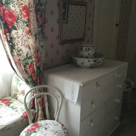 Newbiggin Hall Apartment